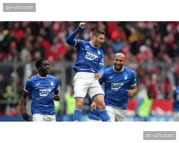 半场战报:霍芬海姆1-0领先奥格斯堡,拜尔助攻克拉马里奇破门 半场战报:霍芬海姆1-0领先奥格斯堡,拜尔助攻克拉马里奇破门